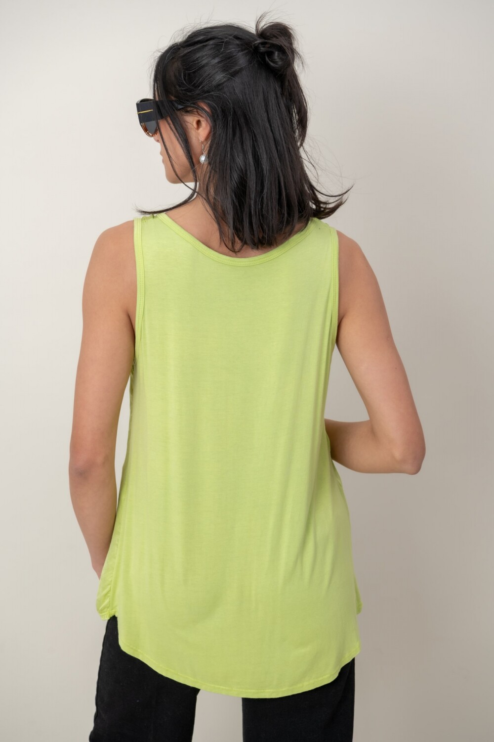 TOP AMIRA Verde Manzana