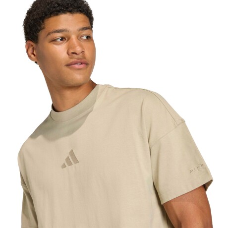 Remera adidas All Season SZN Wonder Cargo