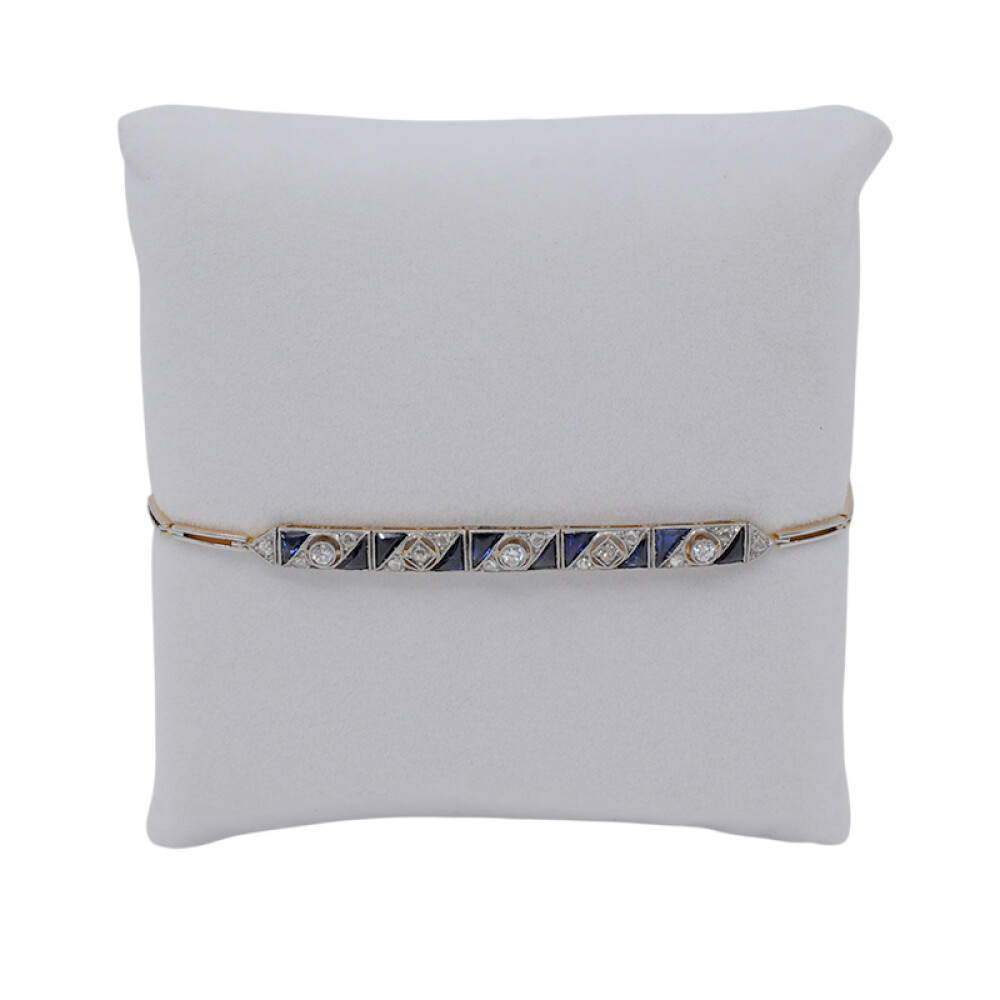 Pulsera en oro 18k, platino , brillantes , diamantes y zafiros sintéticos Pulsera en oro 18k, platino , brillantes , diamantes y zafiros sintéticos