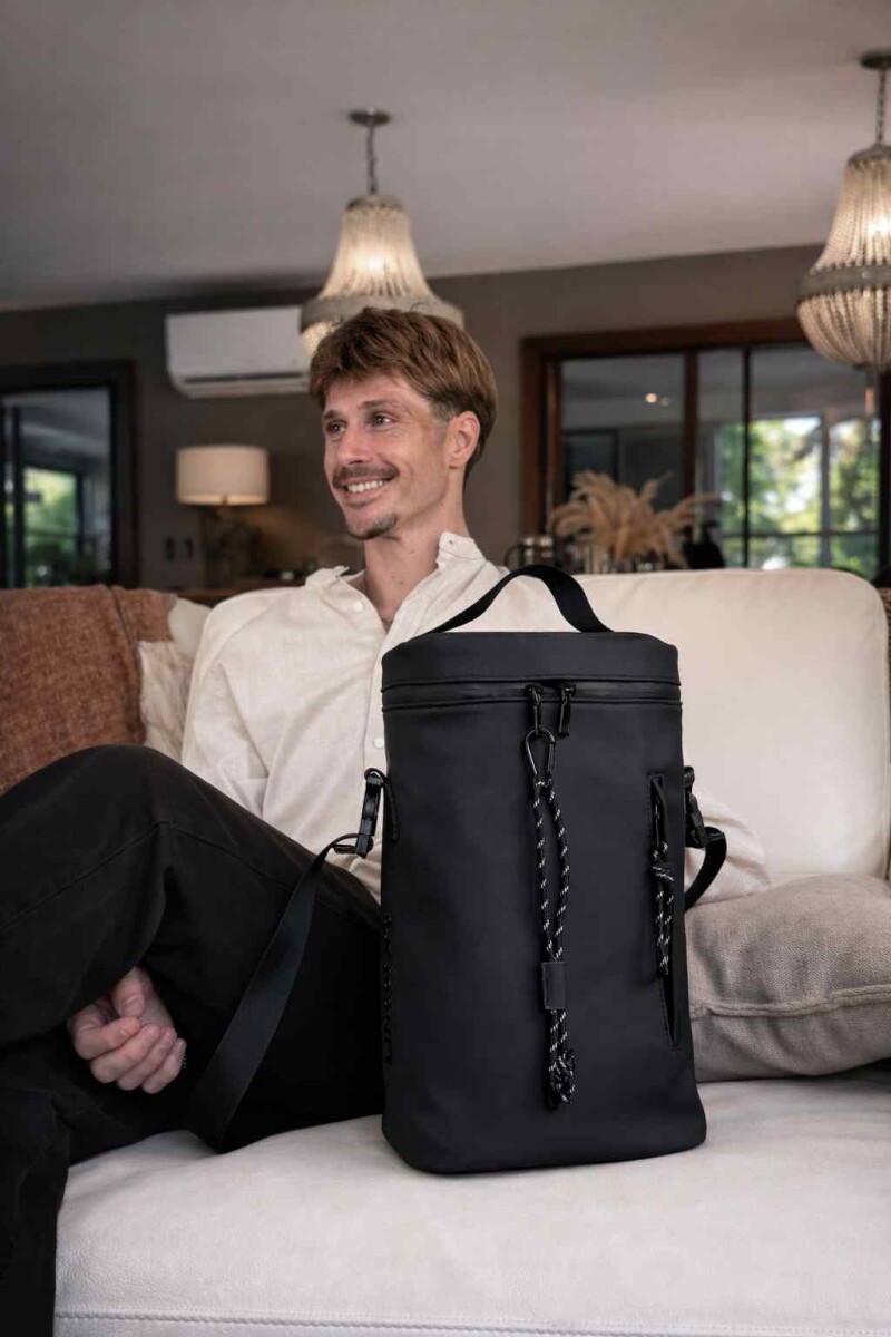 MATERA ISLANDIA - NEGRO 