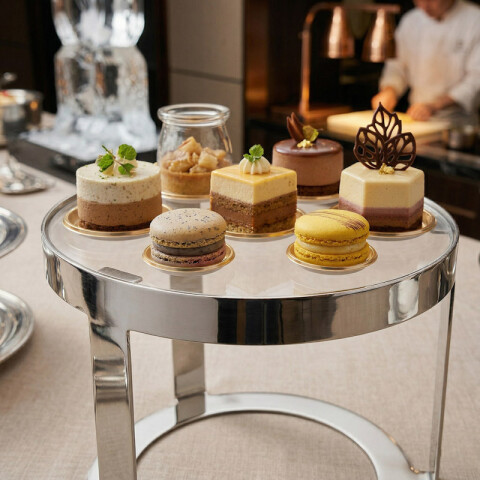 Exhibidor Volf Buffet con Acrilico y Acero Exhibidor Volf Buffet con Acrilico y Acero