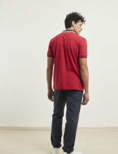 520906 REMERA NAVIGATOR Rojo