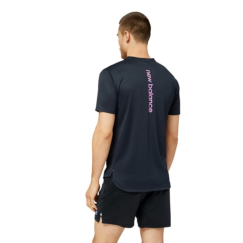 Remera New Balance Impact Negro
