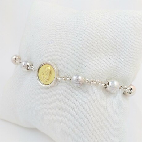 Pulsera religiosa Virgen Niña de plata 925 con detalles en double en oro 18ktes, con cuentas de 7mm. Pulsera religiosa Virgen Niña de plata 925 con detalles en double en oro 18ktes, con cuentas de 7mm.