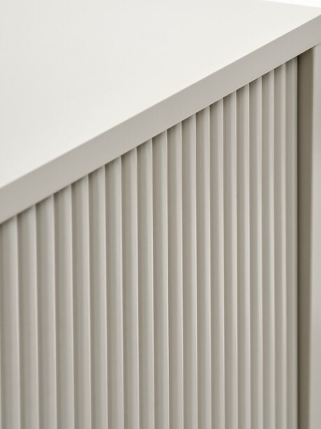 Aparador OVTRUP 3 puertas beige Aparador OVTRUP 3 puertas beige