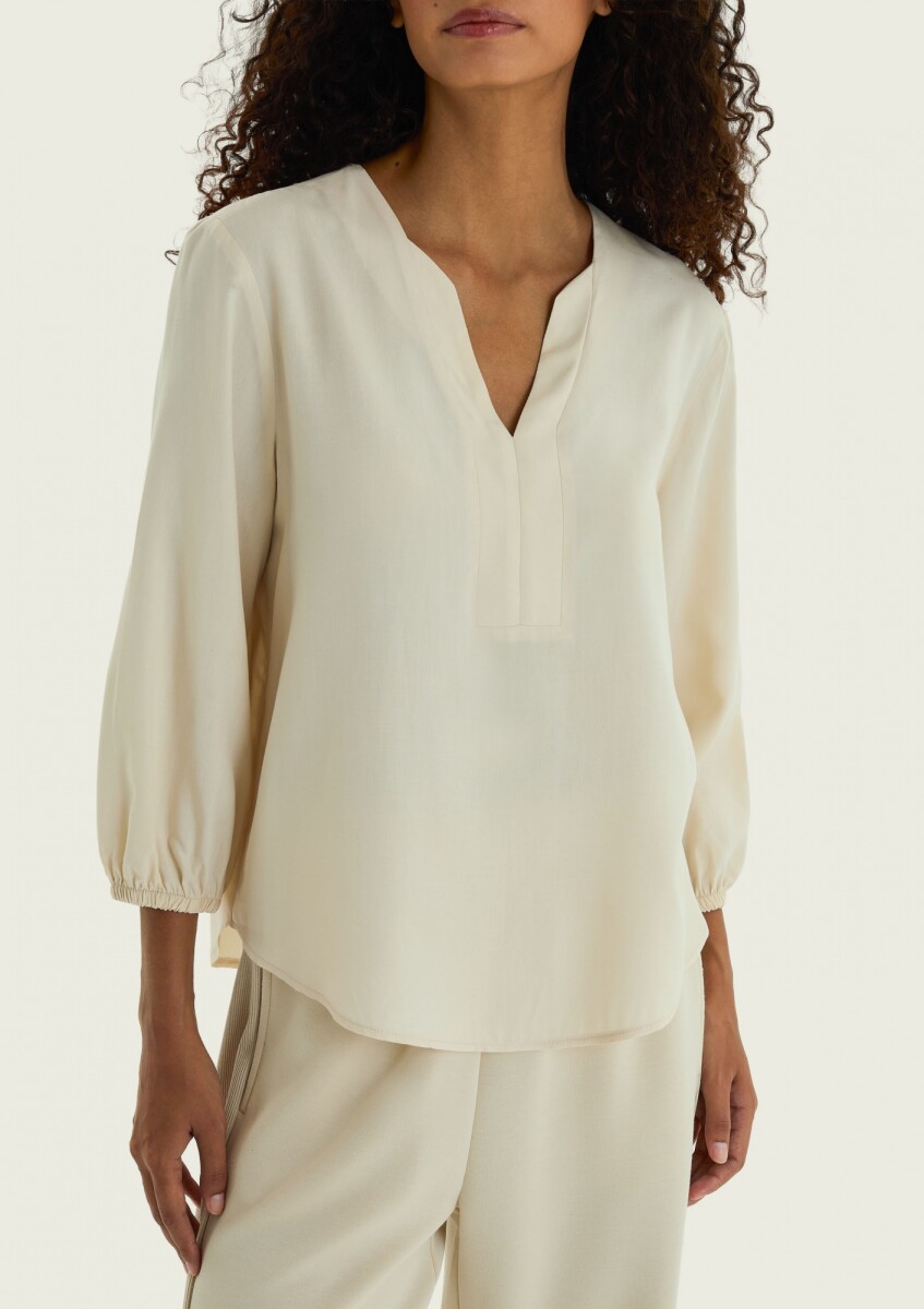 BLUSA DE MANGA TRES CUARTOS EN VISCOSA - BEIGE 