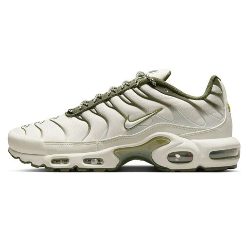 NIKE AIR MAX PLUS EWT NIKE AIR MAX PLUS EWT