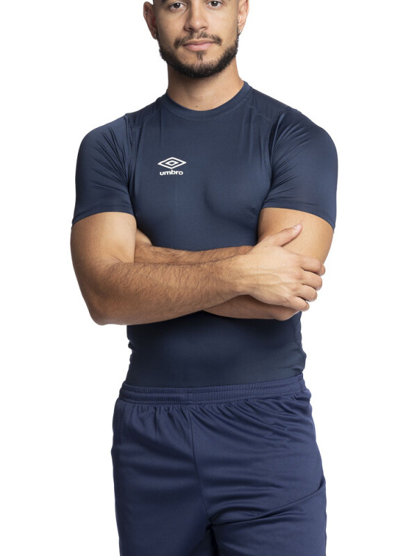 Remera Térmica Manga Corta Umbro Hombre sin sponsors