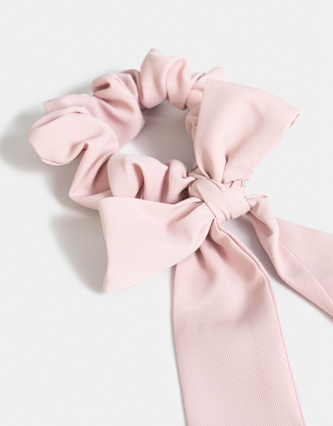 Skunzies Con moño Scrunchie - Rosa Claro