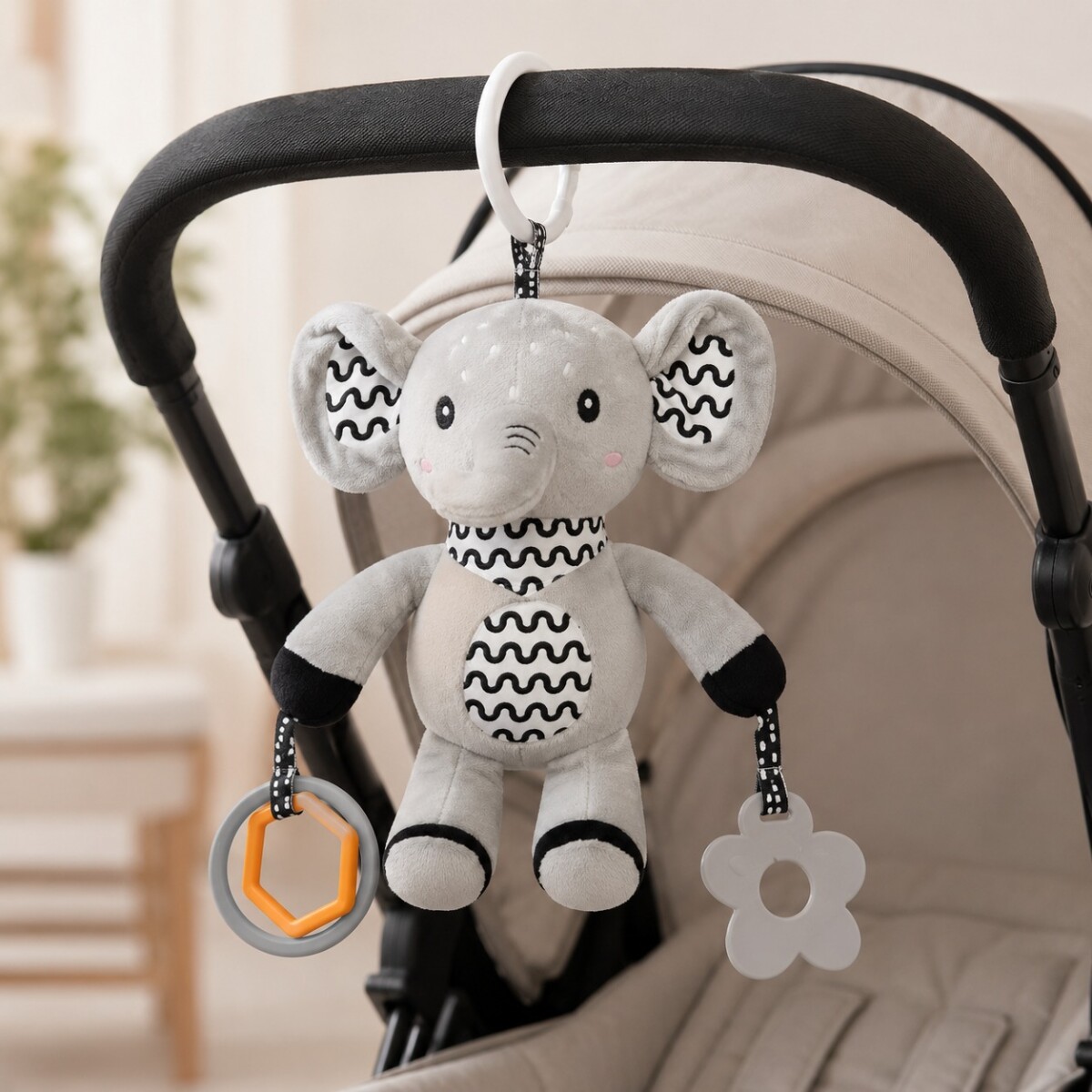 Colgante Elefante con Accesorios 