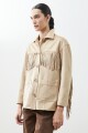 Chaqueta simil gamuza con flecos beige