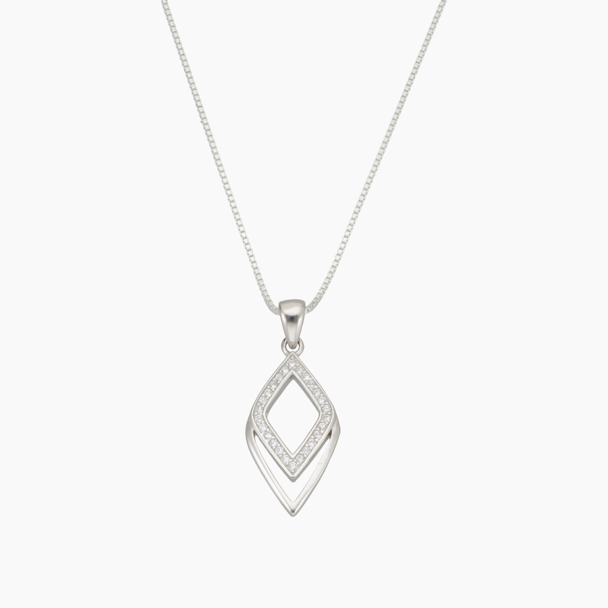 Cadena Con Dije En Plata 925 Y Circonias 