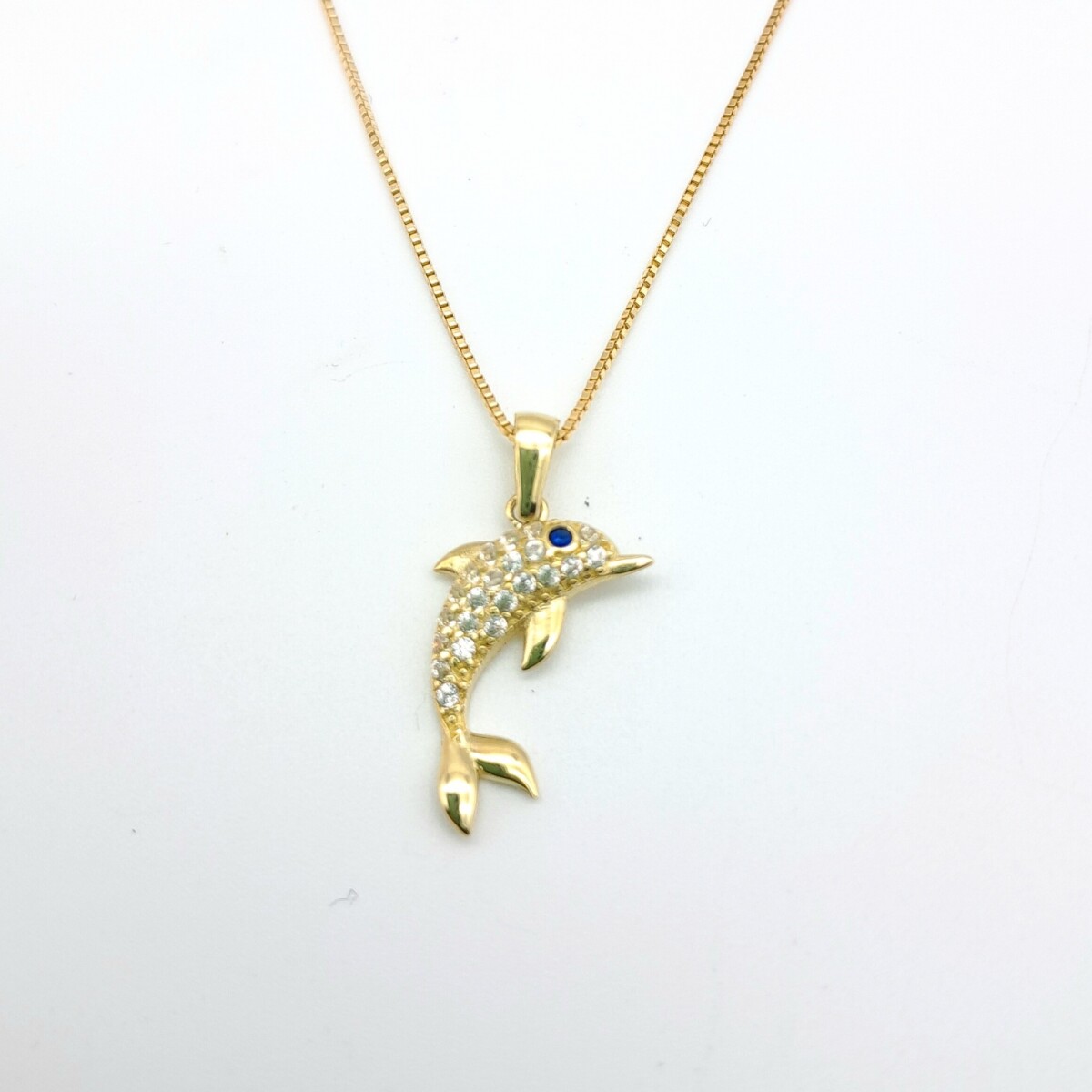 Dije de oro 9 ktes. con circonias, DELFIN. 