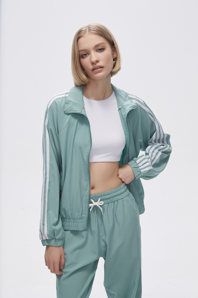 Campera Deportiva Bitex - Verde Grisaceo 