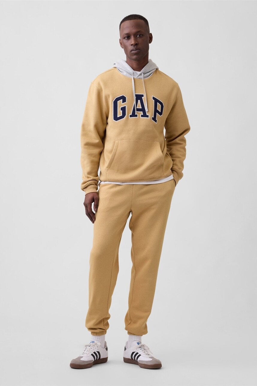 Canguro Logo Gap Hombre Taos Taupe 15-1119 Tcx
