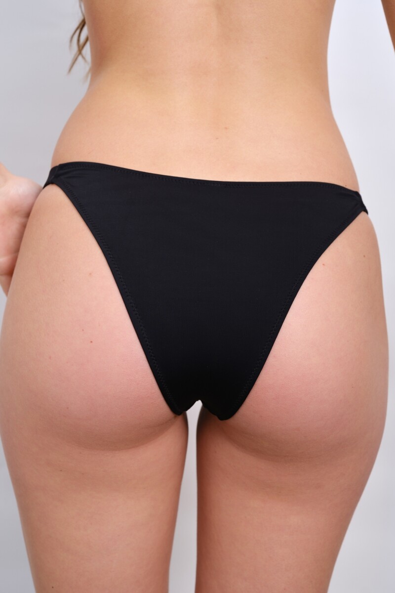 Pantie Vera ECO – Costados angostos que estilizan tu figura y acompañan tus días Negro