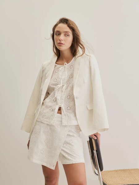 SHORT POLLERA ALLIE DOLORES BLANCO