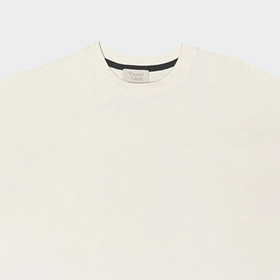 Remera Wasted Talent Spree Premium Beige