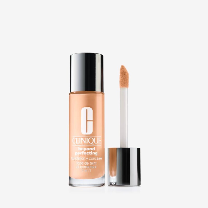 Clinique Beyond Perfecting Foundation & Concealer Moderately Fair Honey Wheat