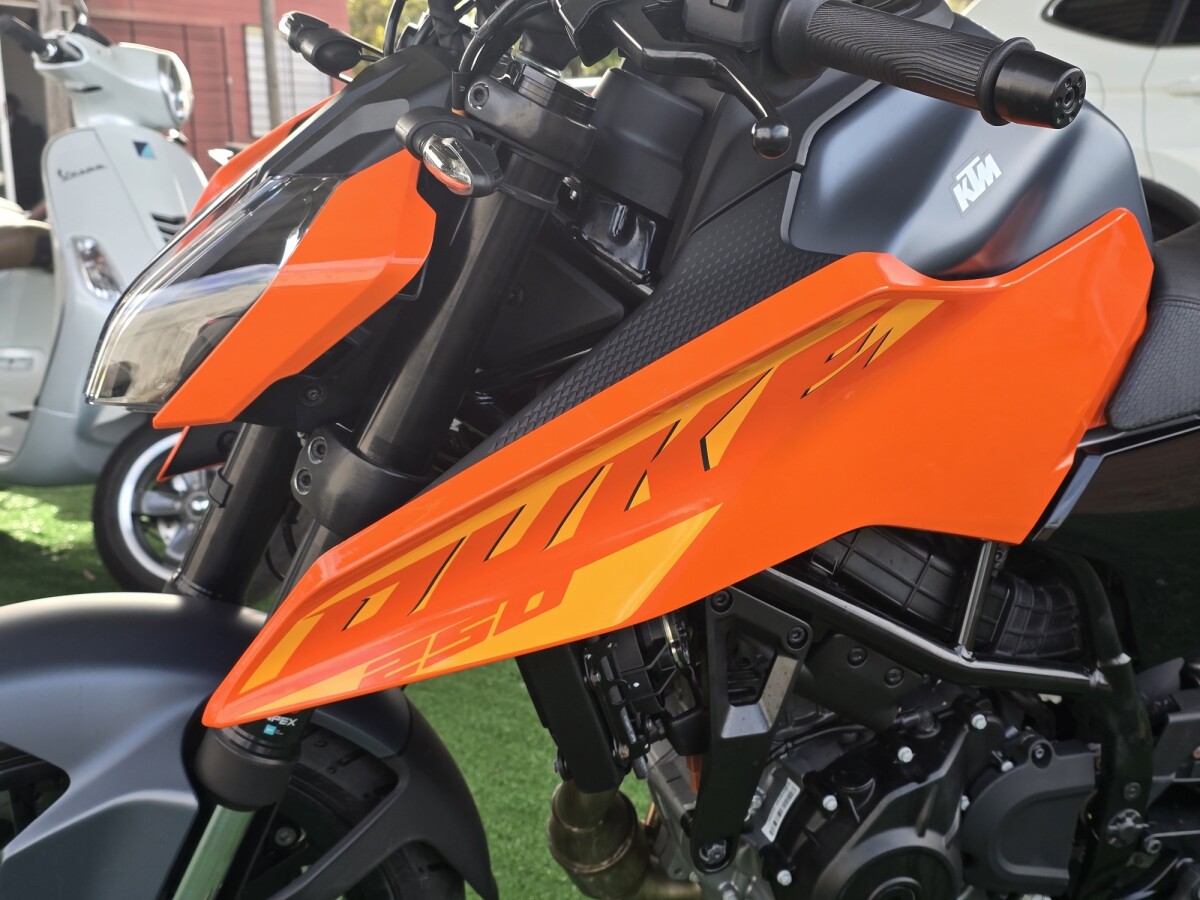 KTM Duke 250cc 0KM | Permuta / Financia KTM Duke 250cc 0KM | Permuta / Financia