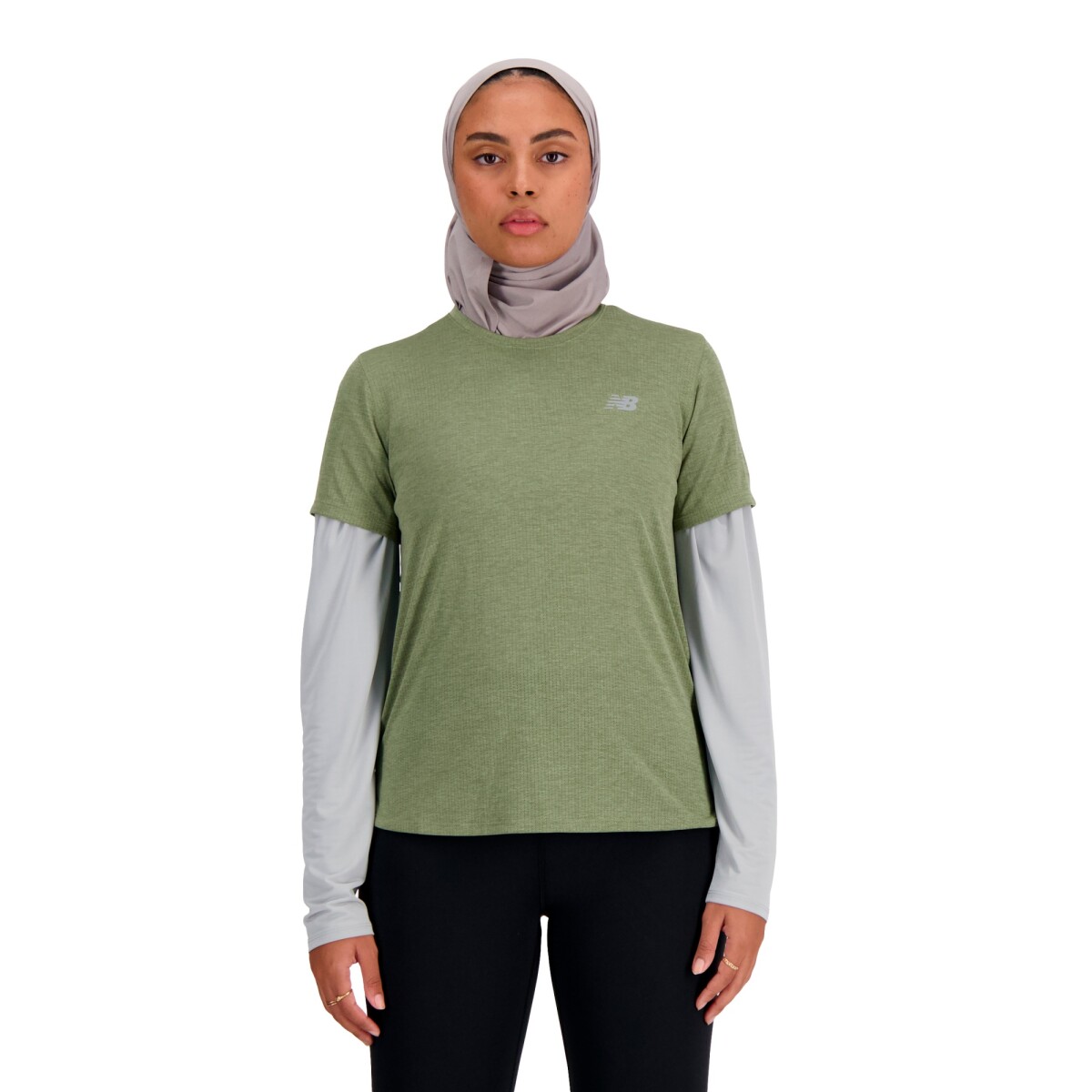 Remera New Balance de Dama - ATHLETICS SHORT - WT41253DHO - GREEN 