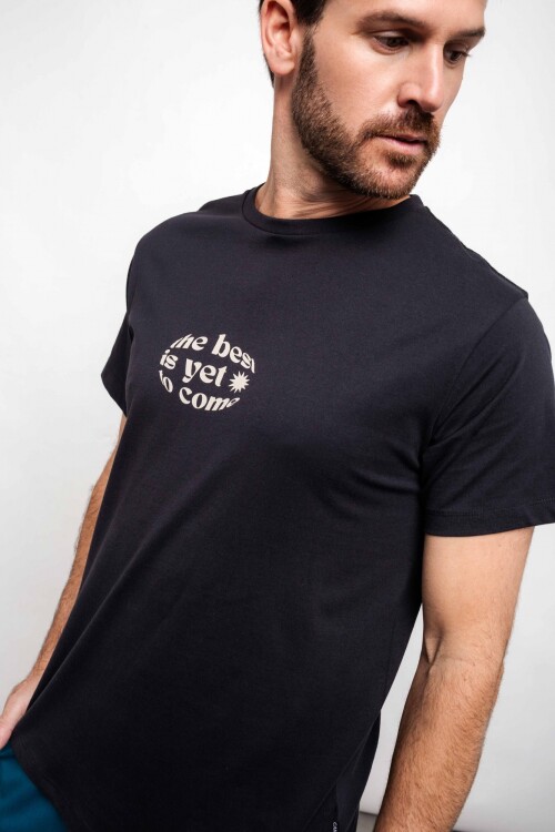 Remera Liam Negro