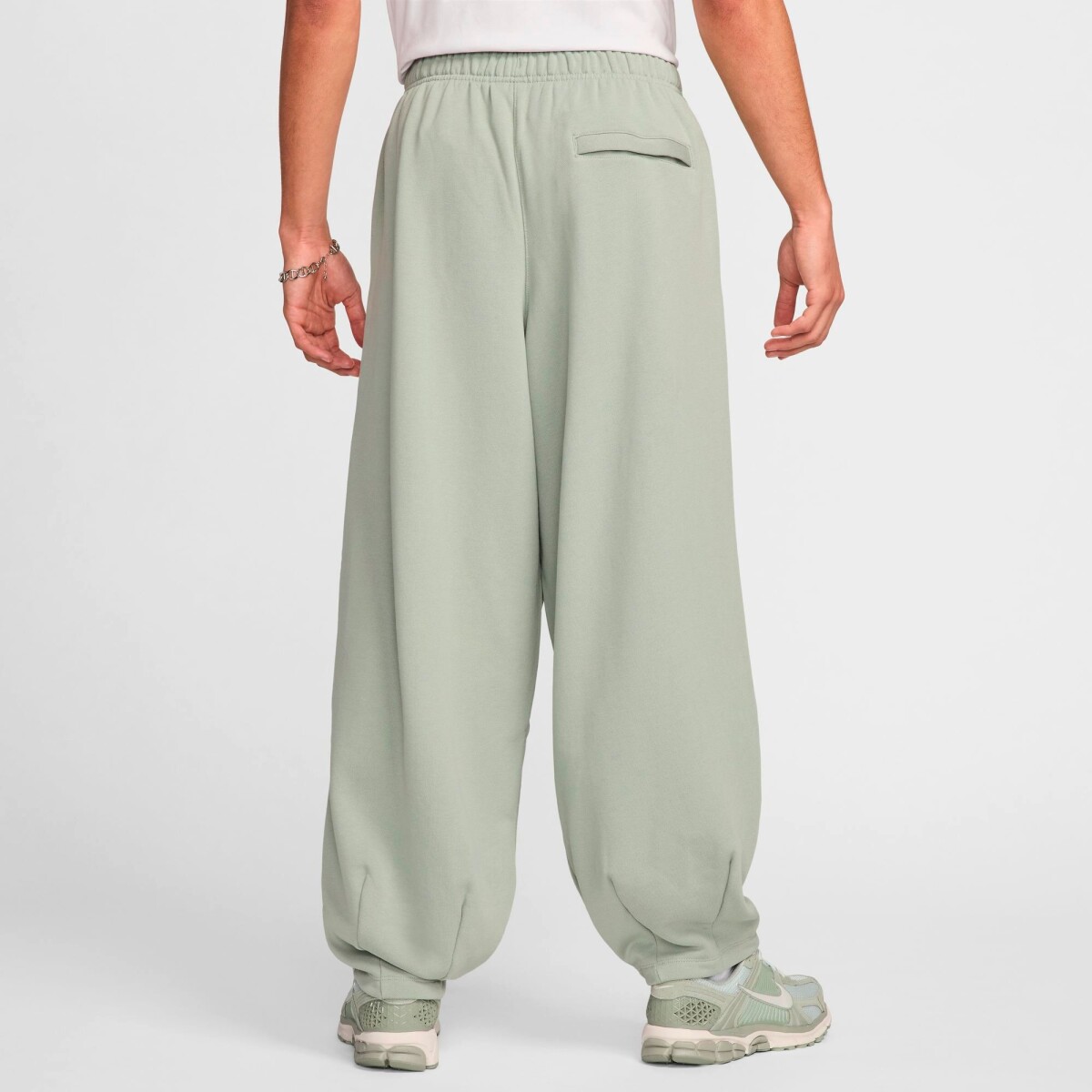 M NK CLUB FT OVERSIZED PANT - Verde 
