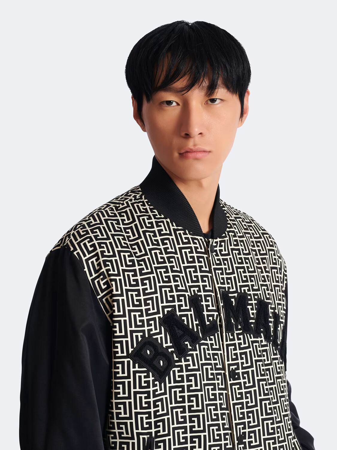 BALMAIN - CAMPERA CON PATCHES VARSITY MONOGRAMMED EDK