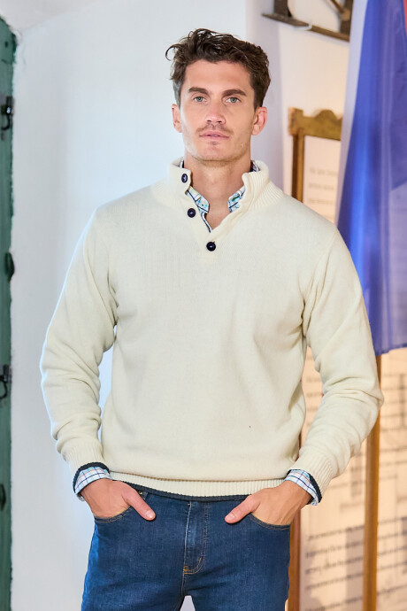Remera con botones Crudo con Azul