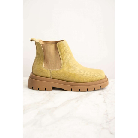 Bota Cuero Texturado Pistacho