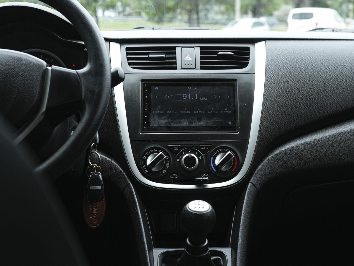 Suzuki Celerio GL 1.0 Extra Full | Permuta / Financia Suzuki Celerio GL 1.0 Extra Full | Permuta / Financia