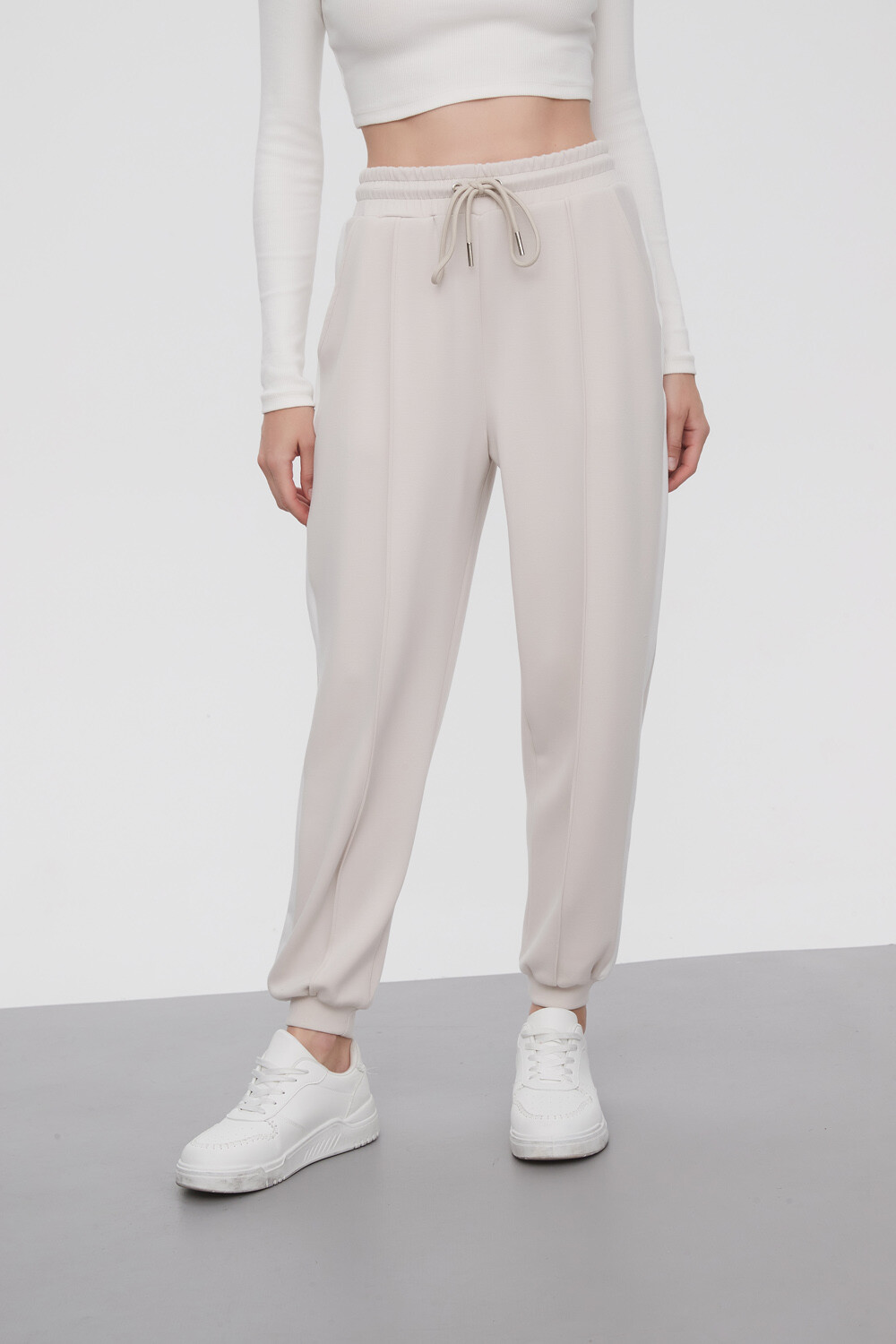 Pantalon Deportivo Curcia Beige Claro