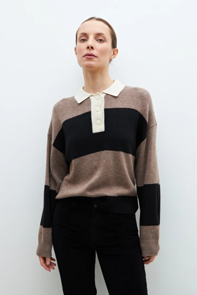 Sweater rayado cuello polo beige melange