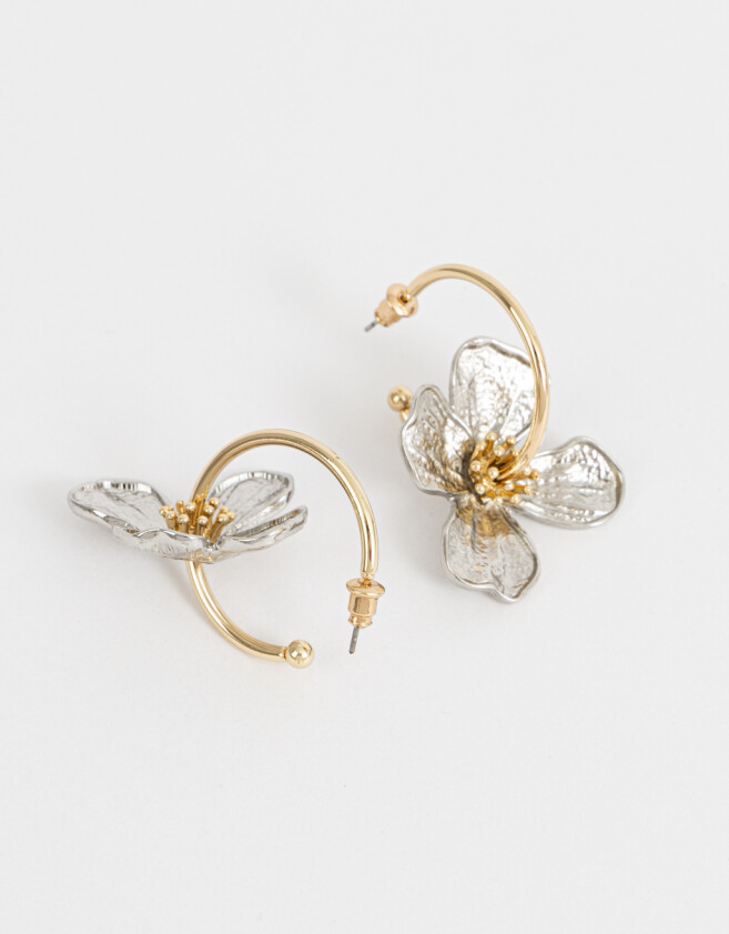 Aros Argollas Con flores Aros Argolla Con Flores Metálicas - Dorado
