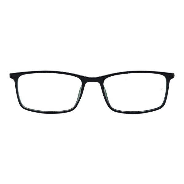 VV113520 negrouniforme