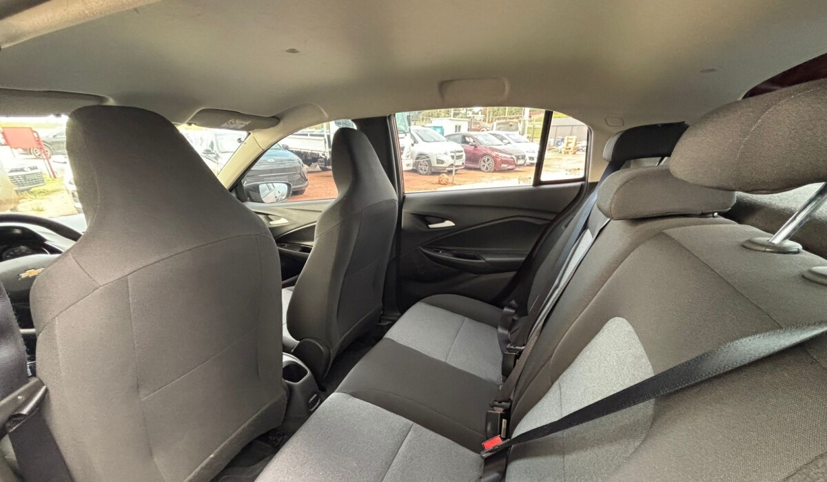 Chevrolet Onix HB 1,0 LS - 2024 Chevrolet Onix HB 1,0 LS - 2024