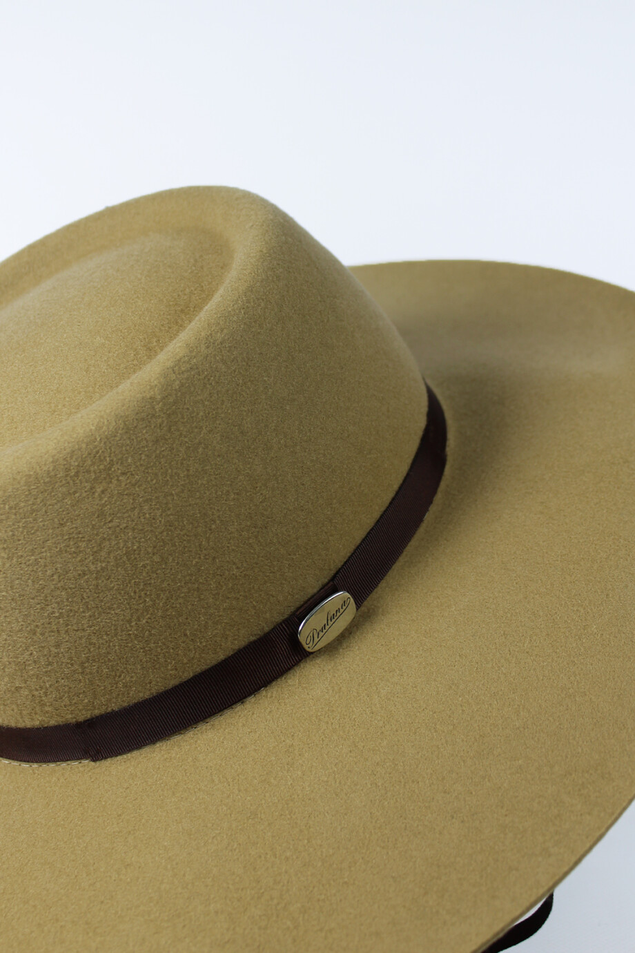 Sombrero Pralana Beige