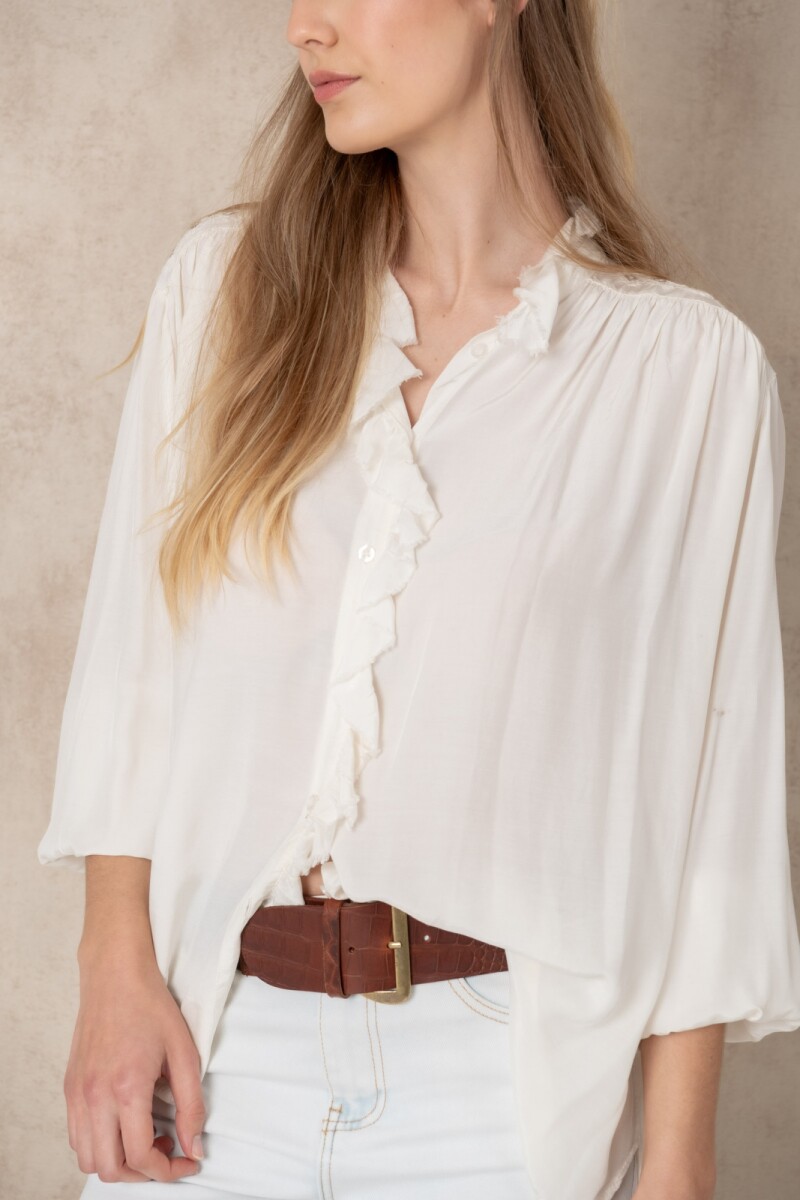 Camisa con bordado 
