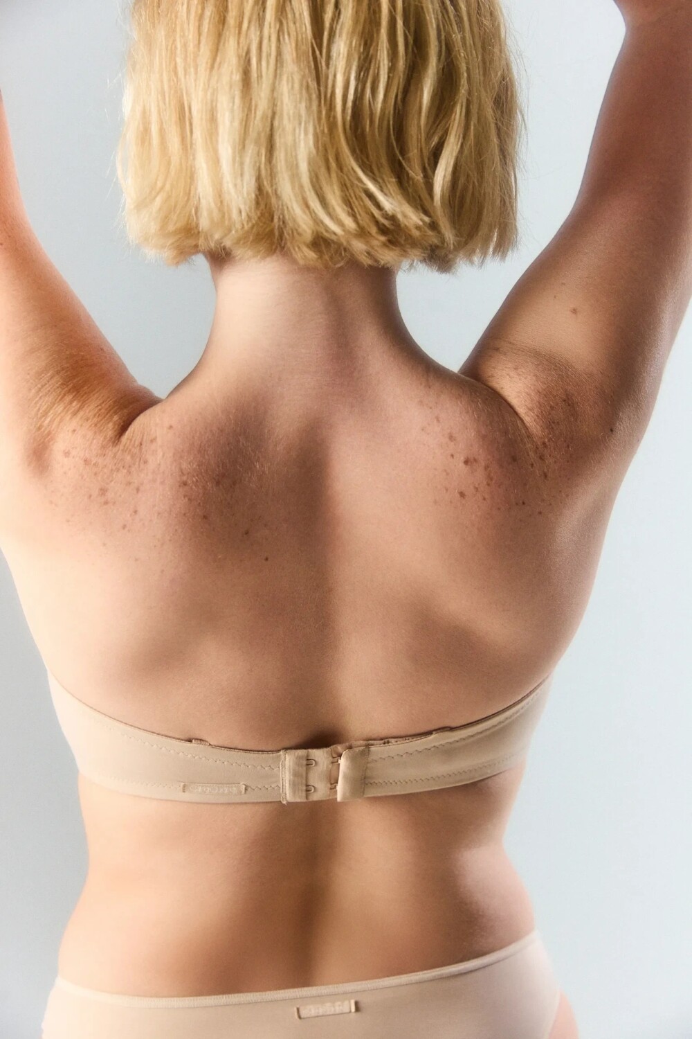STRAPLESS TRICOT Nude