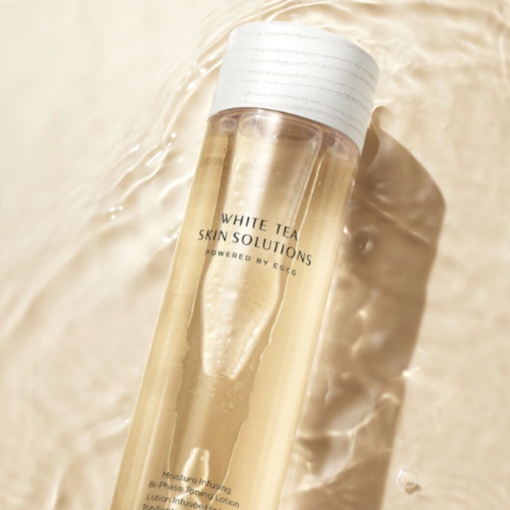 Elizabeth Arden White Tea Skin Solutions Moisture Infusing Bi-Phase Toning Lotion 200ml Elizabeth Arden White Tea Skin Solutions Moisture Infusing Bi-Phase Toning Lotion 200ml