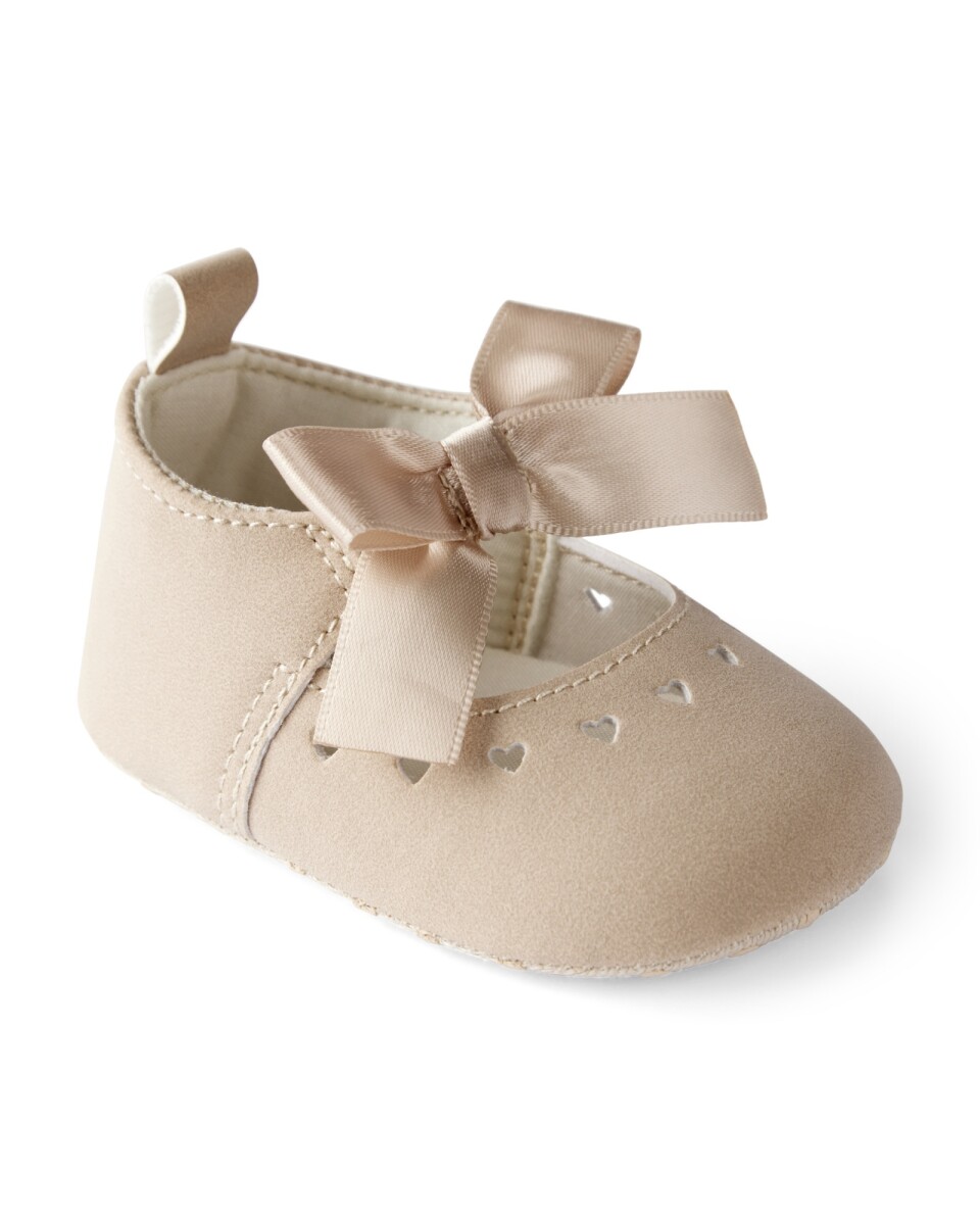 Guillerminas beige, con moña 