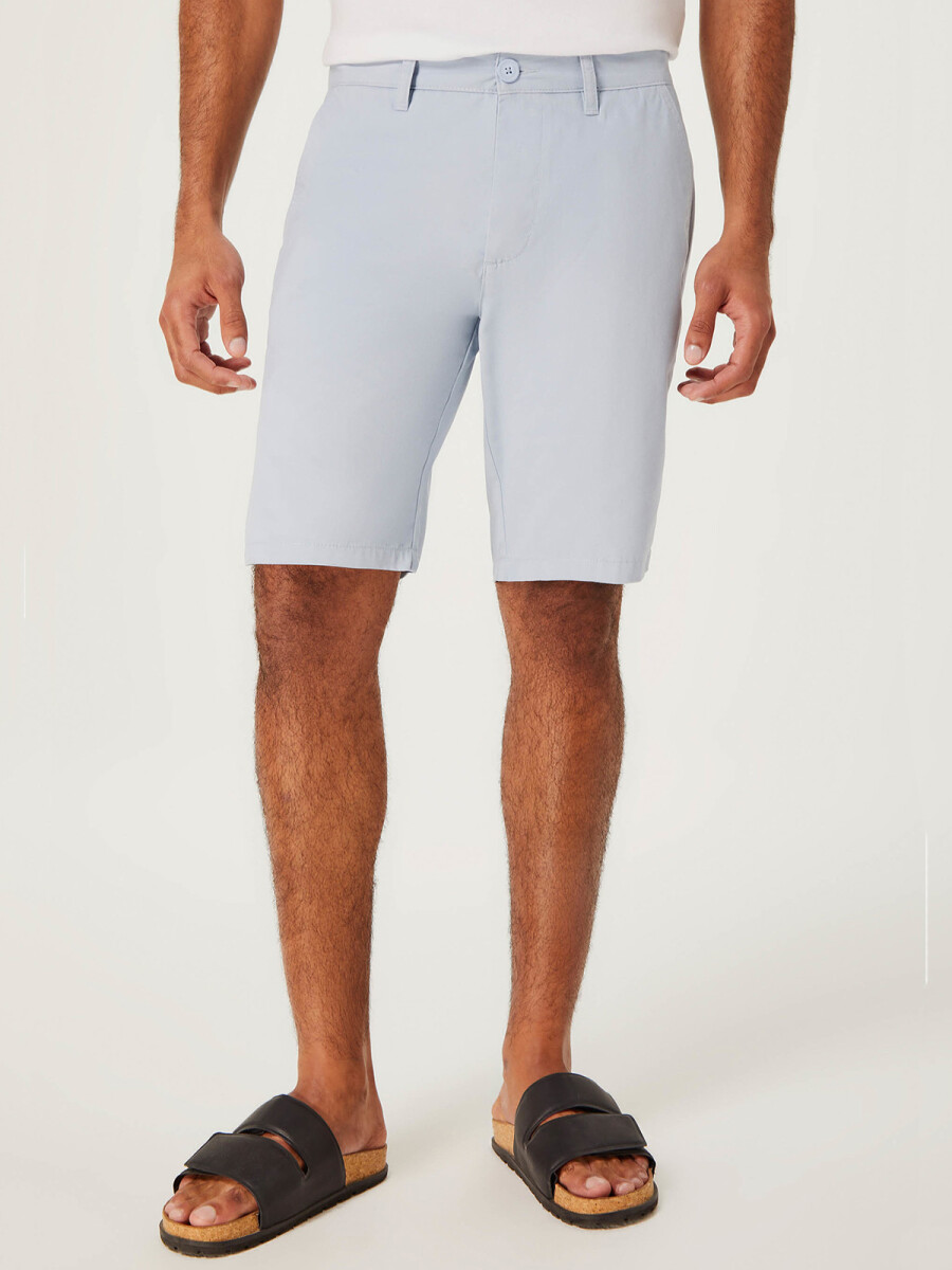 BERMUDA RECTA ESTILO CHINO EN LINO - CELESTE 