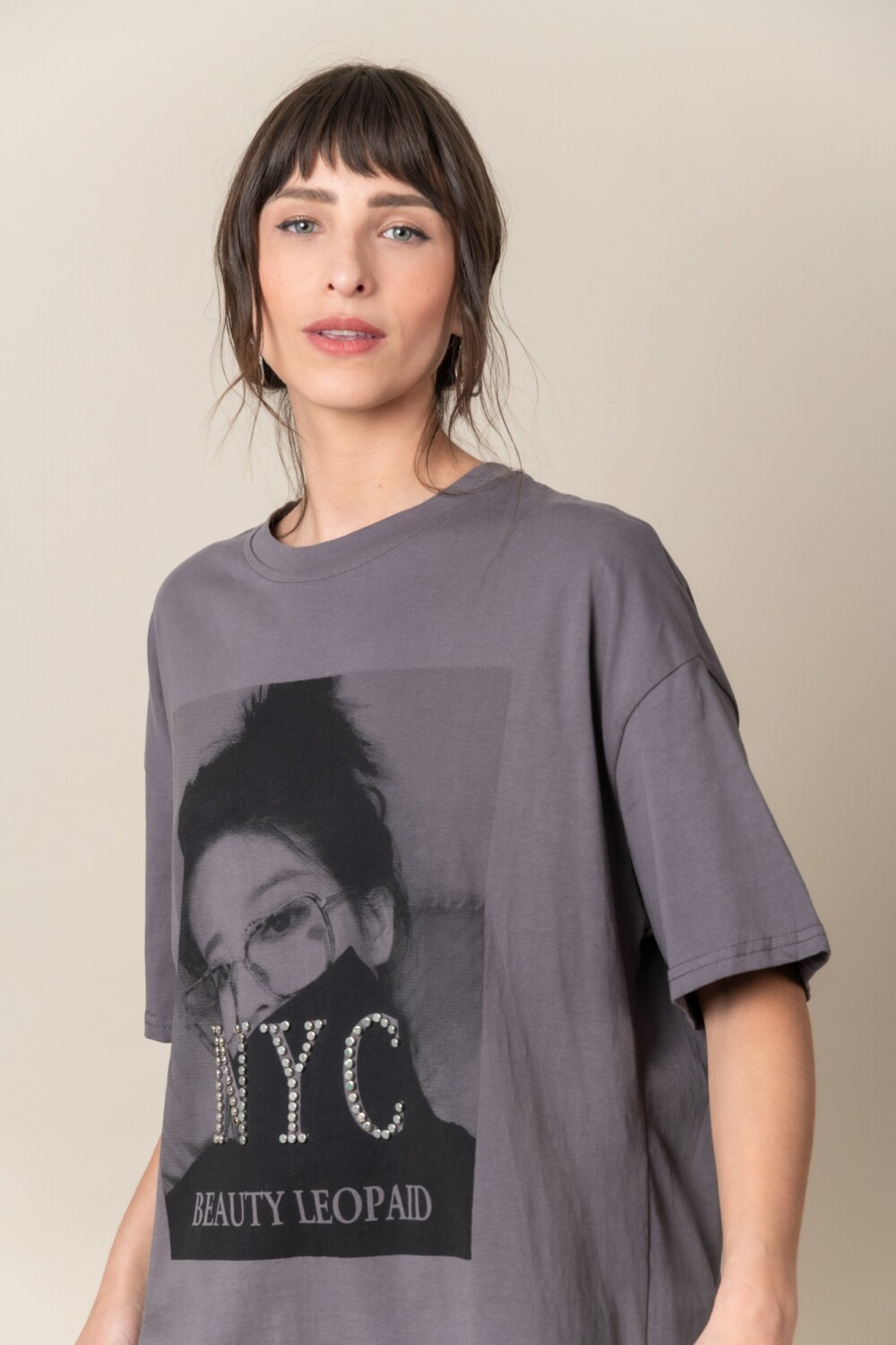 REMERA NYC Gris