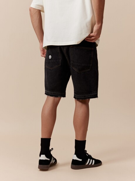 BERMUDA BREAK NEGRO JEAN