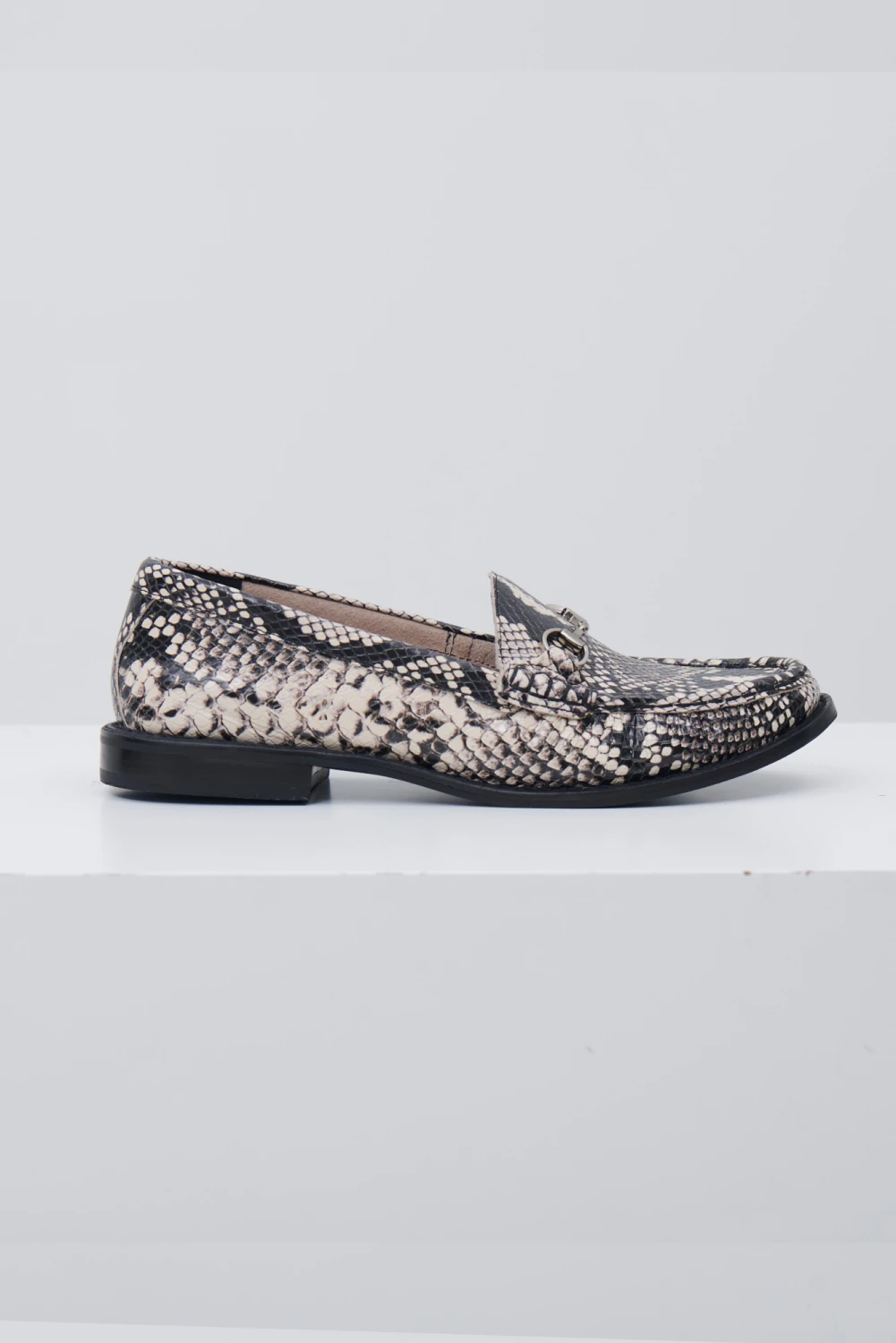 MOCASIN ESTRIBO