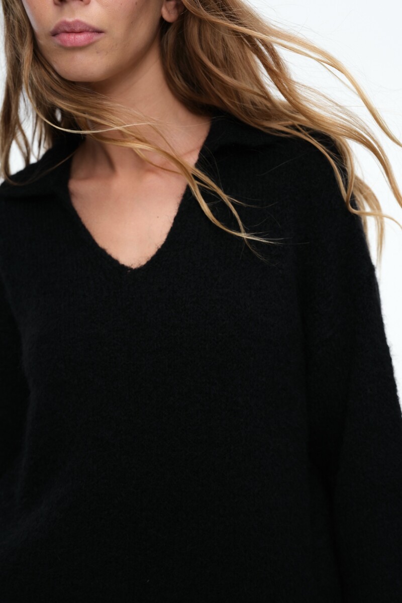 BUZO CUELLO Negro
