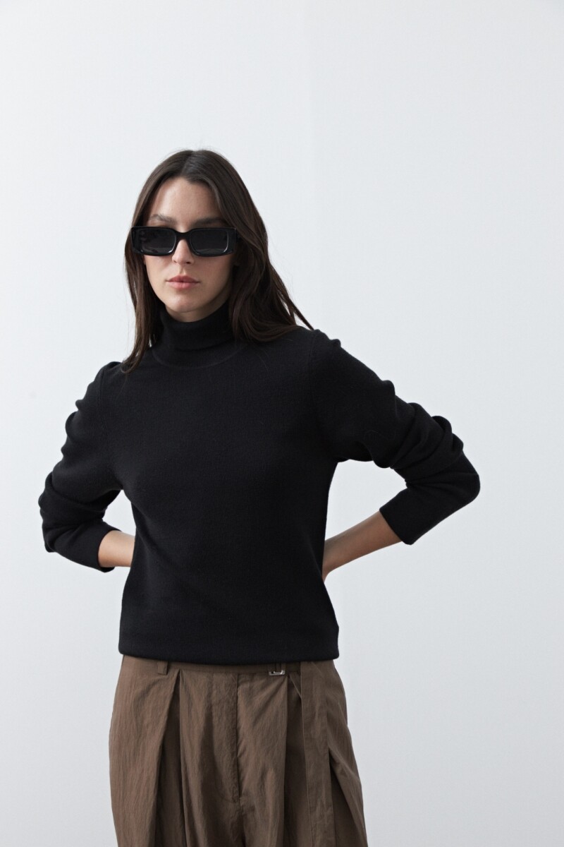 POLERA CAPANTI Negro