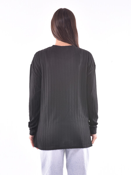 REMERA WOLLE NEGRO