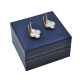 Par de caravanas en oro 18k y nácar modelo Alhambra Par de caravanas en oro 18k y nácar modelo Alhambra