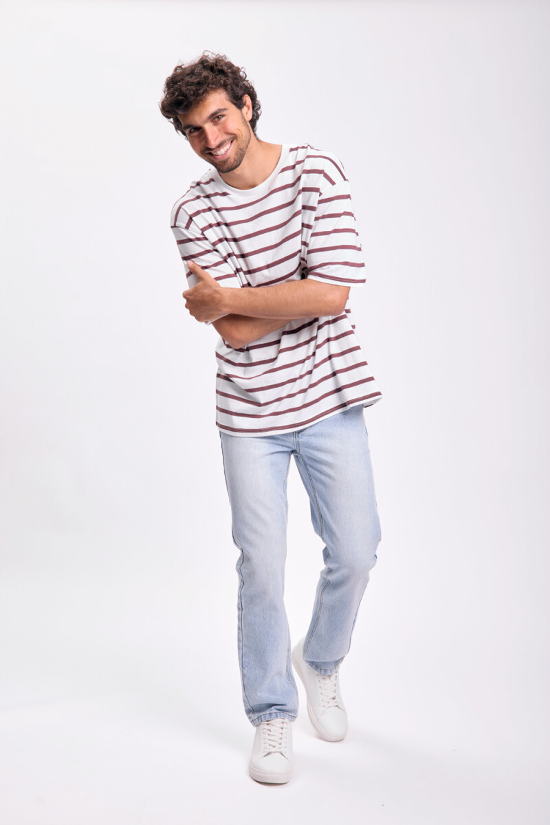 Pantalón jean clásico Azul Claro